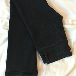 EUC Black Gap Skinny Boot Jeans